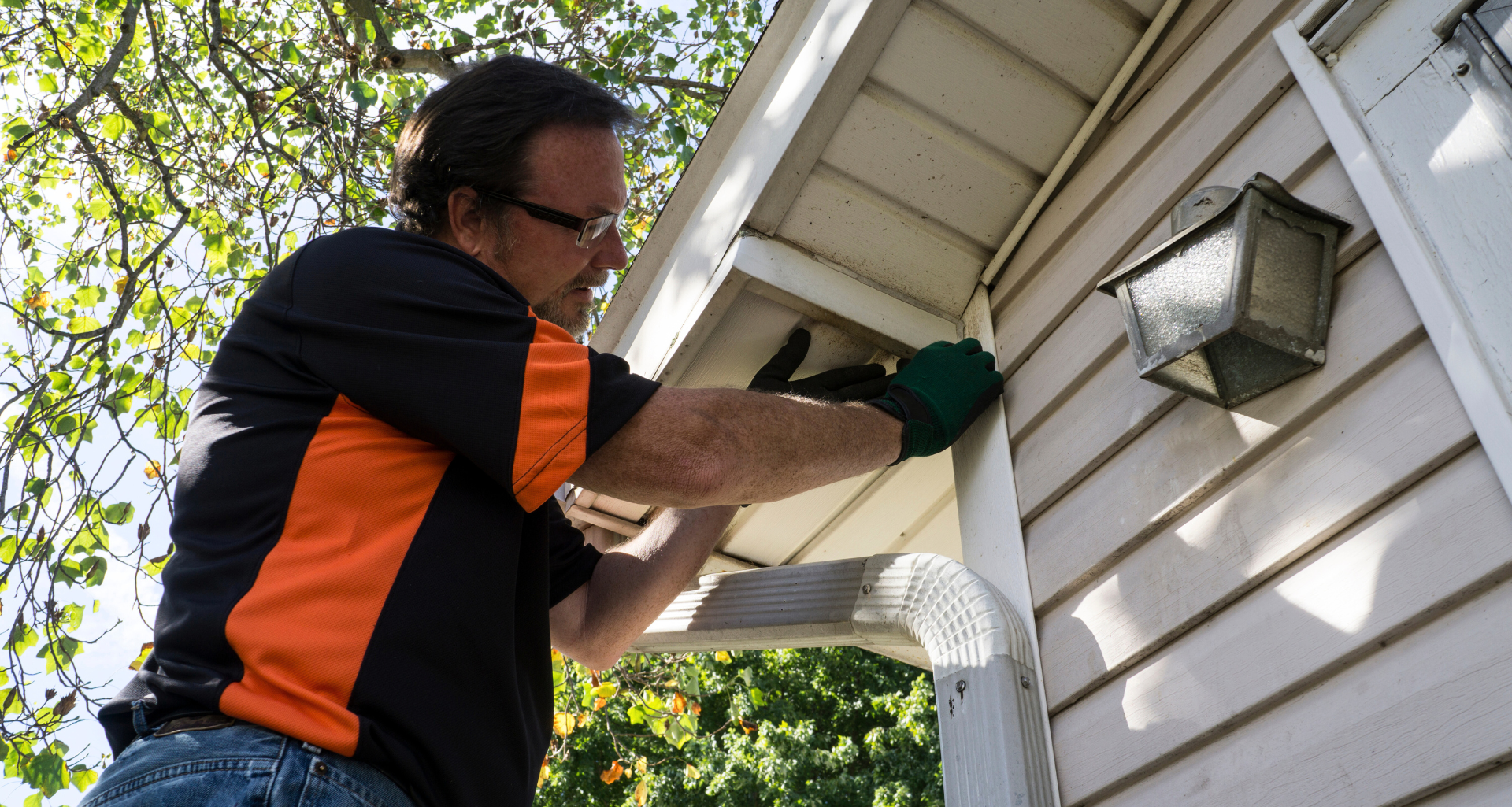 soffit installtion repair in Chalmette